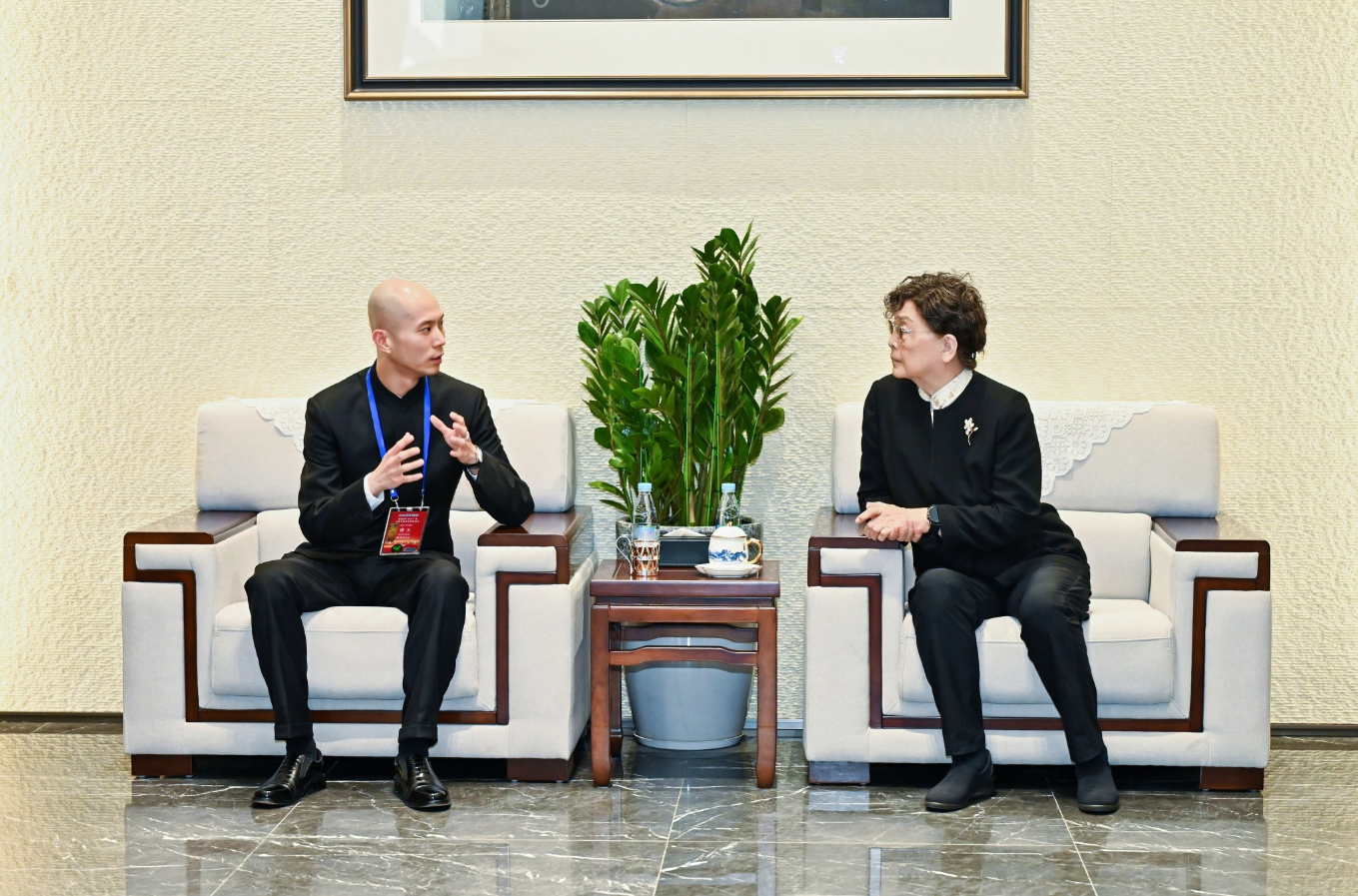 全国政协副主席张梅颖莅临聚芯医疗调研指导 共促国产医疗产业创新高质量发展